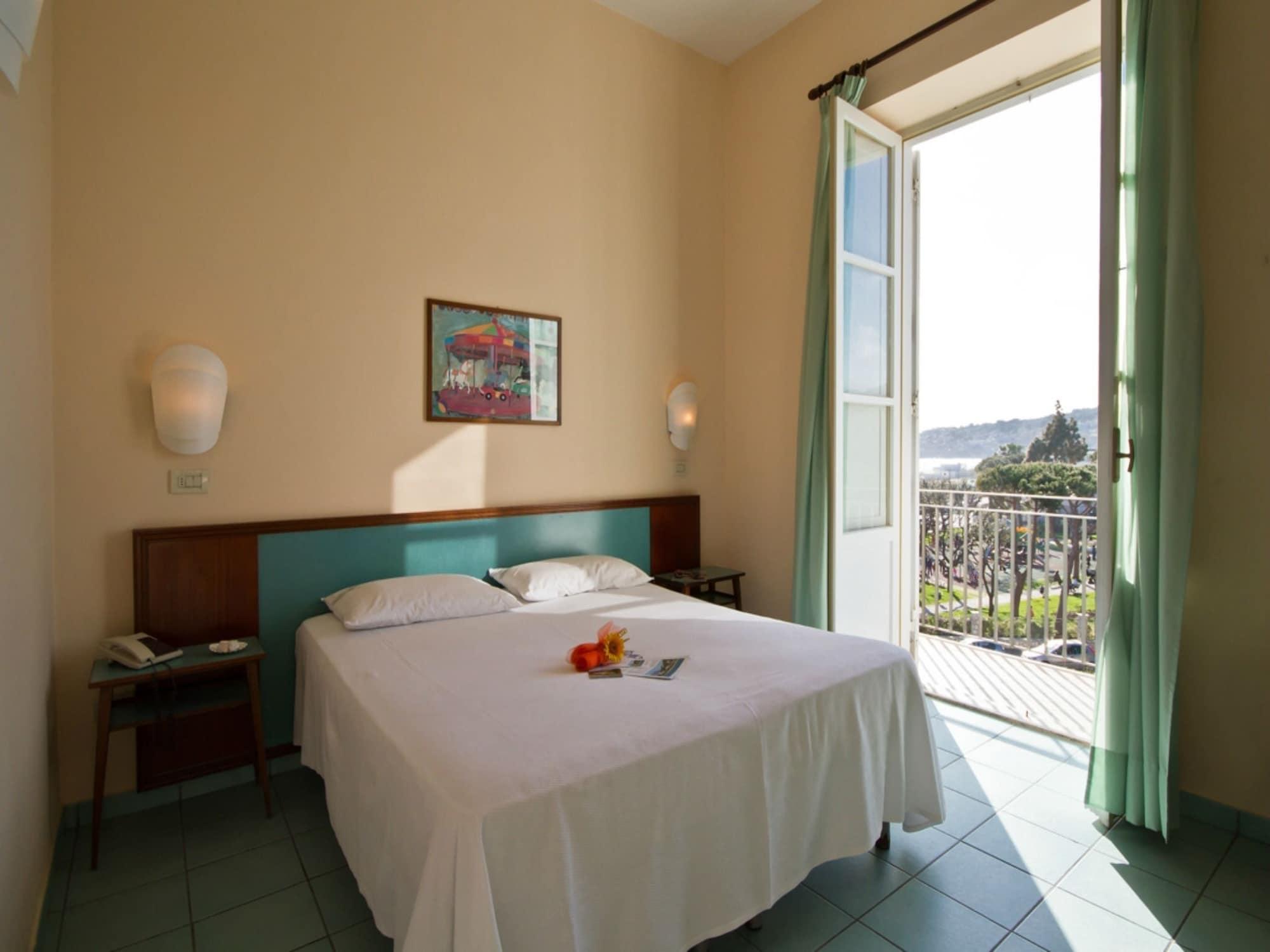 Hotel Serapo Gaeta Eksteriør billede