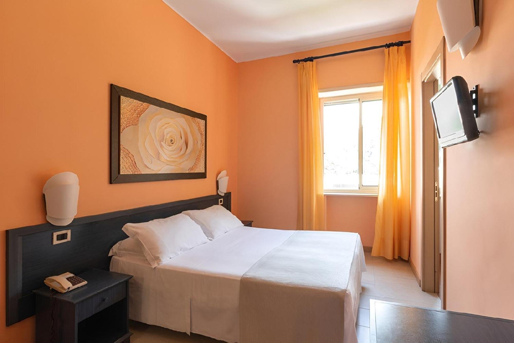 Hotel Serapo Gaeta Eksteriør billede