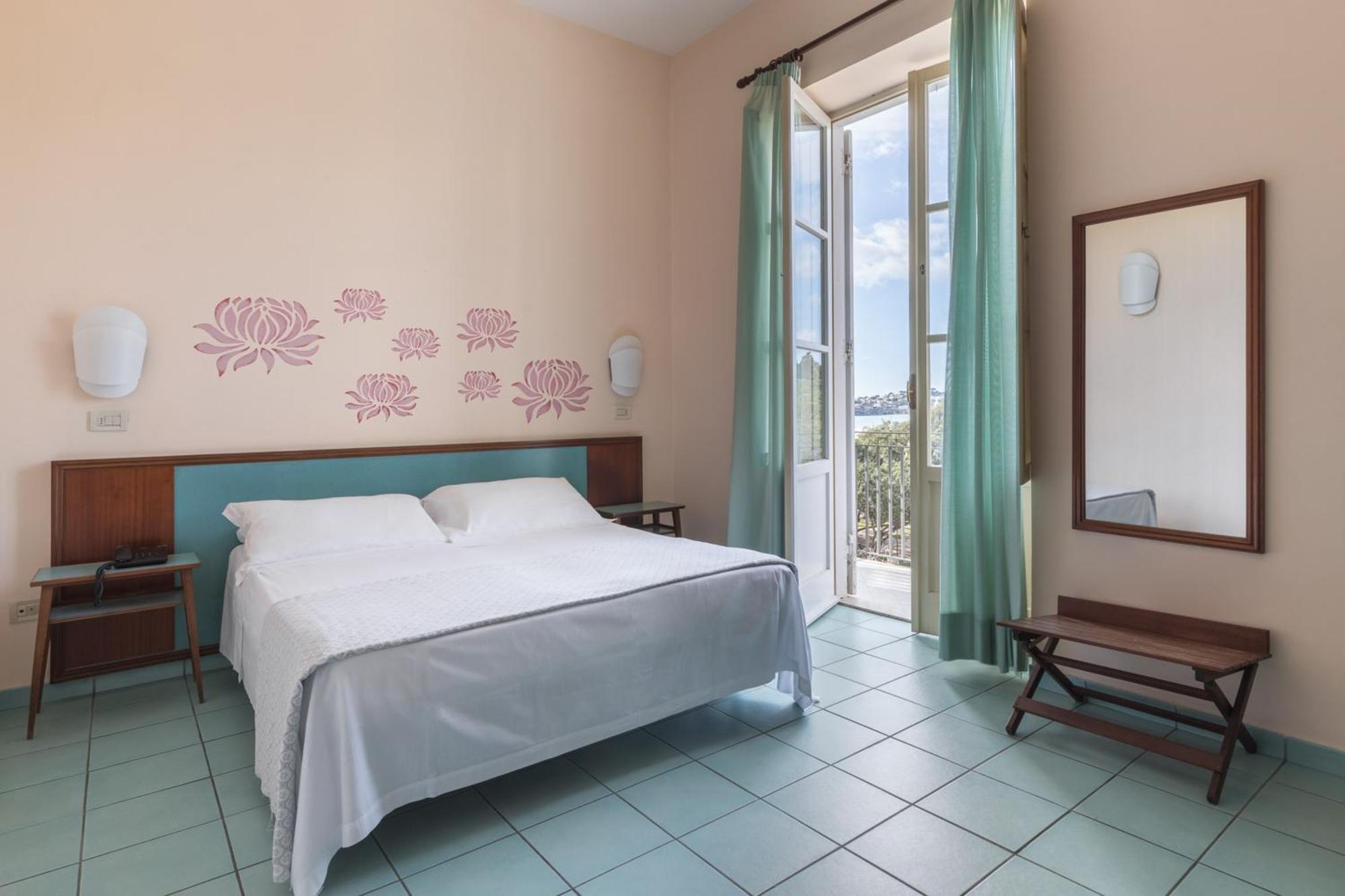 Hotel Serapo Gaeta Eksteriør billede