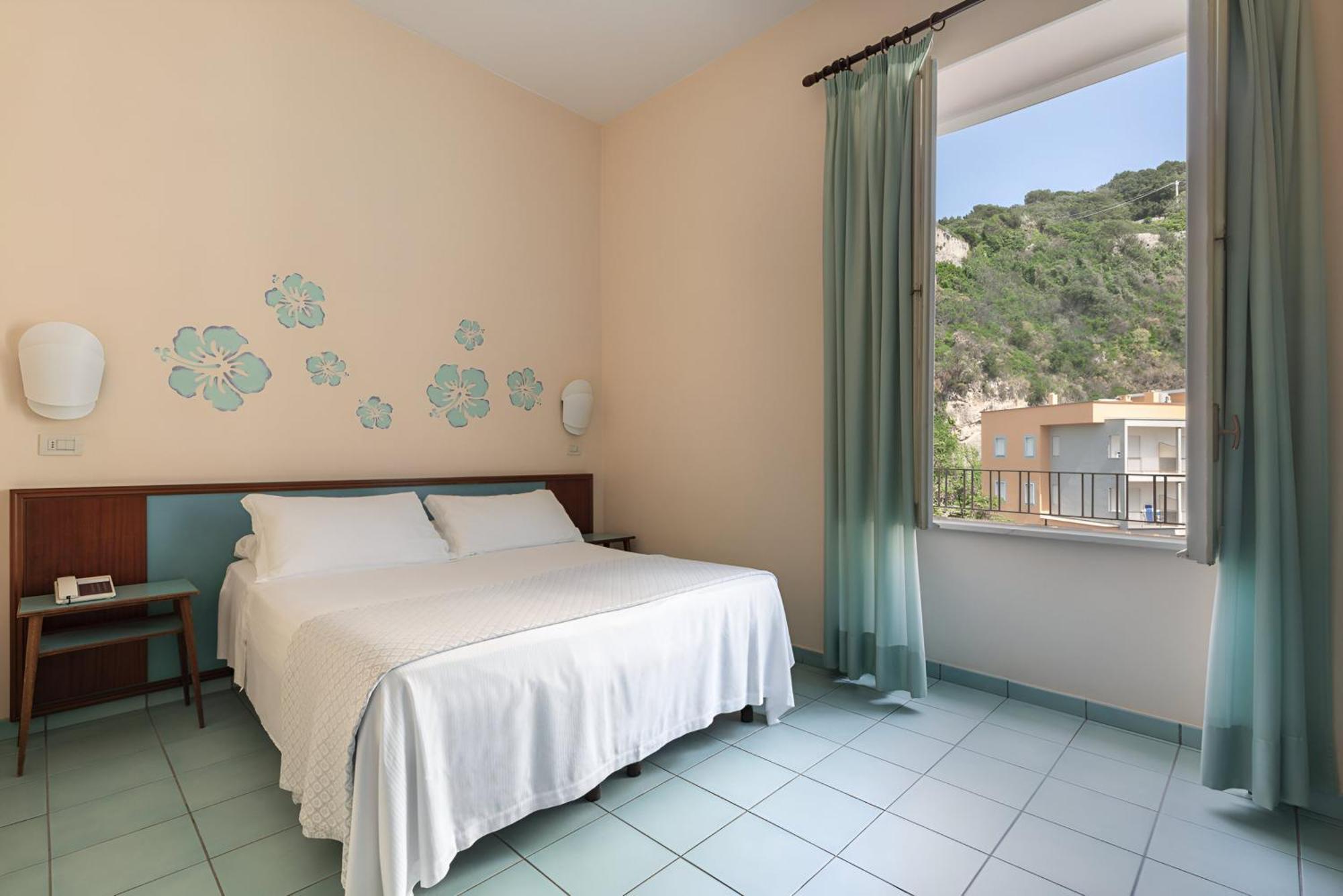 Hotel Serapo Gaeta Eksteriør billede